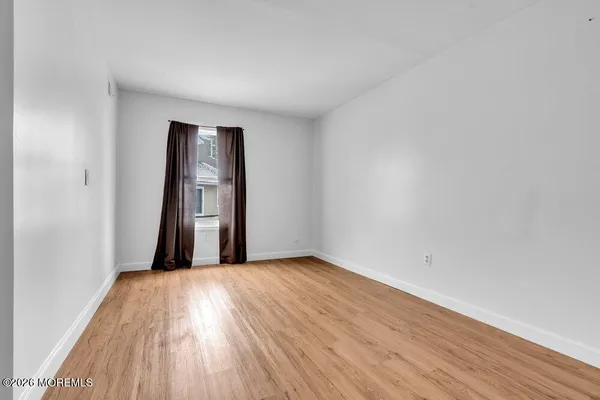 $2,400 | 11 Sutton Drive, Brick, NJ 08724