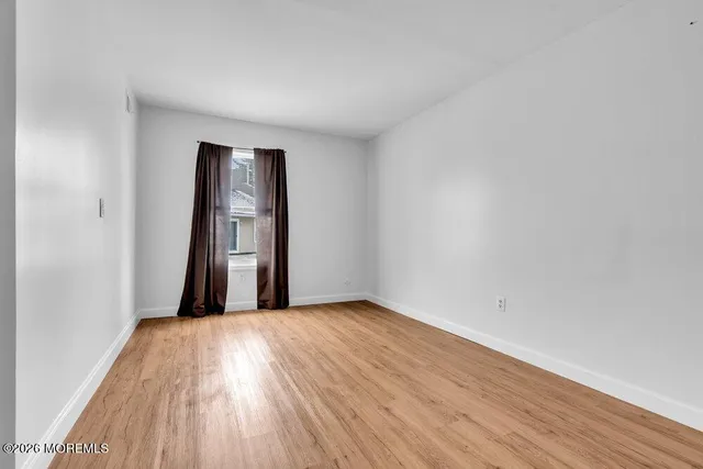 $2,400 | 11 Sutton Drive, Brick, NJ 08724