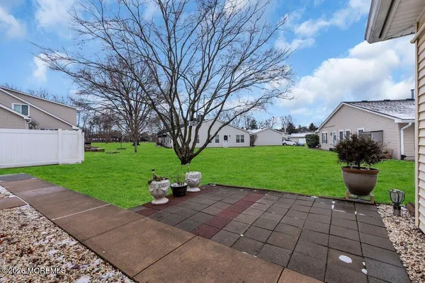 $2,400 | 11 Sutton Drive, Brick, NJ 08724