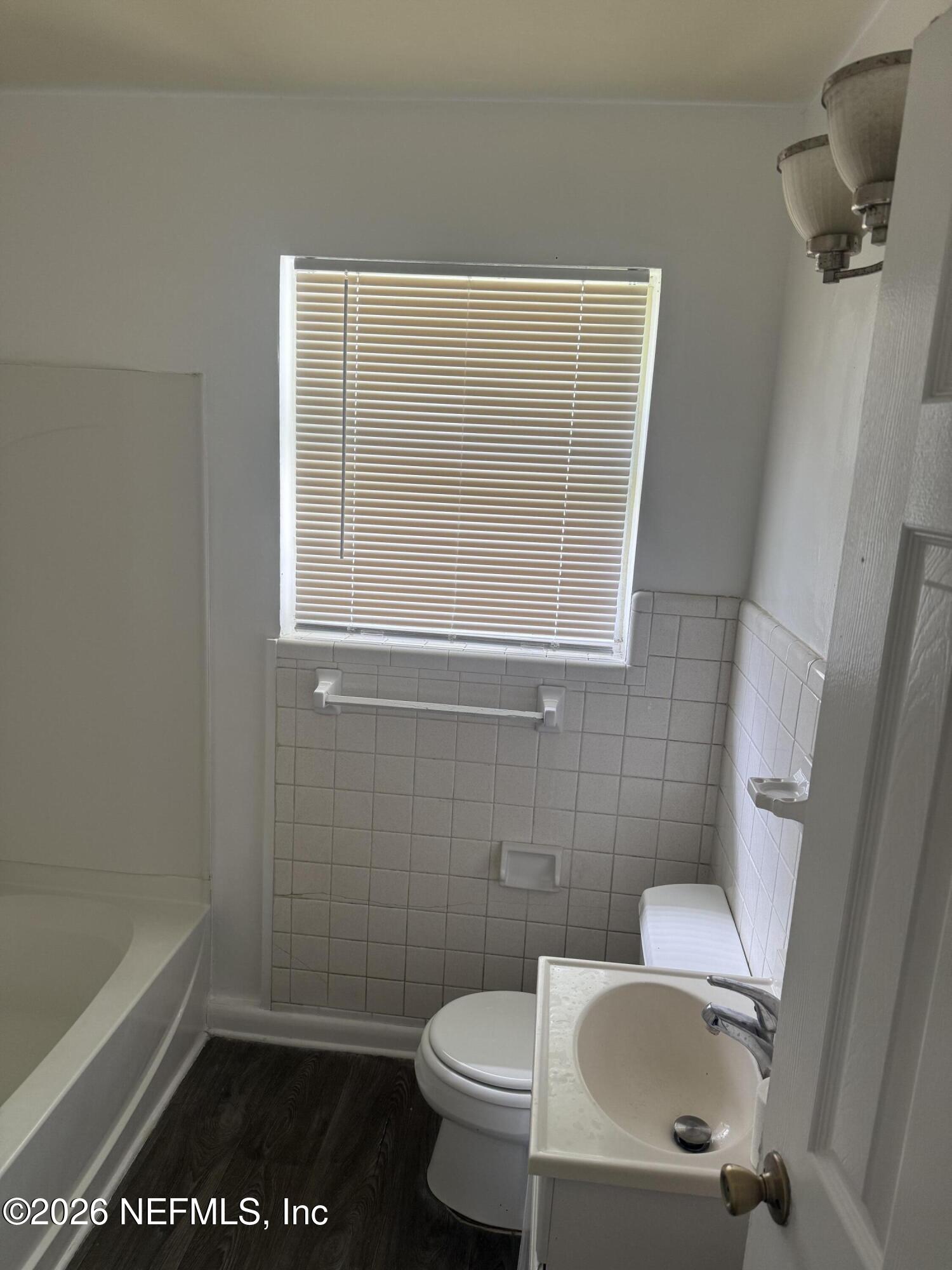 2334 Rogero Road Jacksonville, FL 32211 - Photo 11 of 17 bath