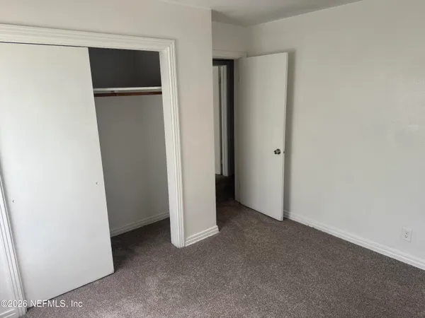 $1,395 | 2334 Rogero Road, Jacksonville, FL 32211