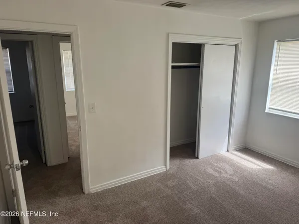 $1,395 | 2334 Rogero Road, Jacksonville, FL 32211