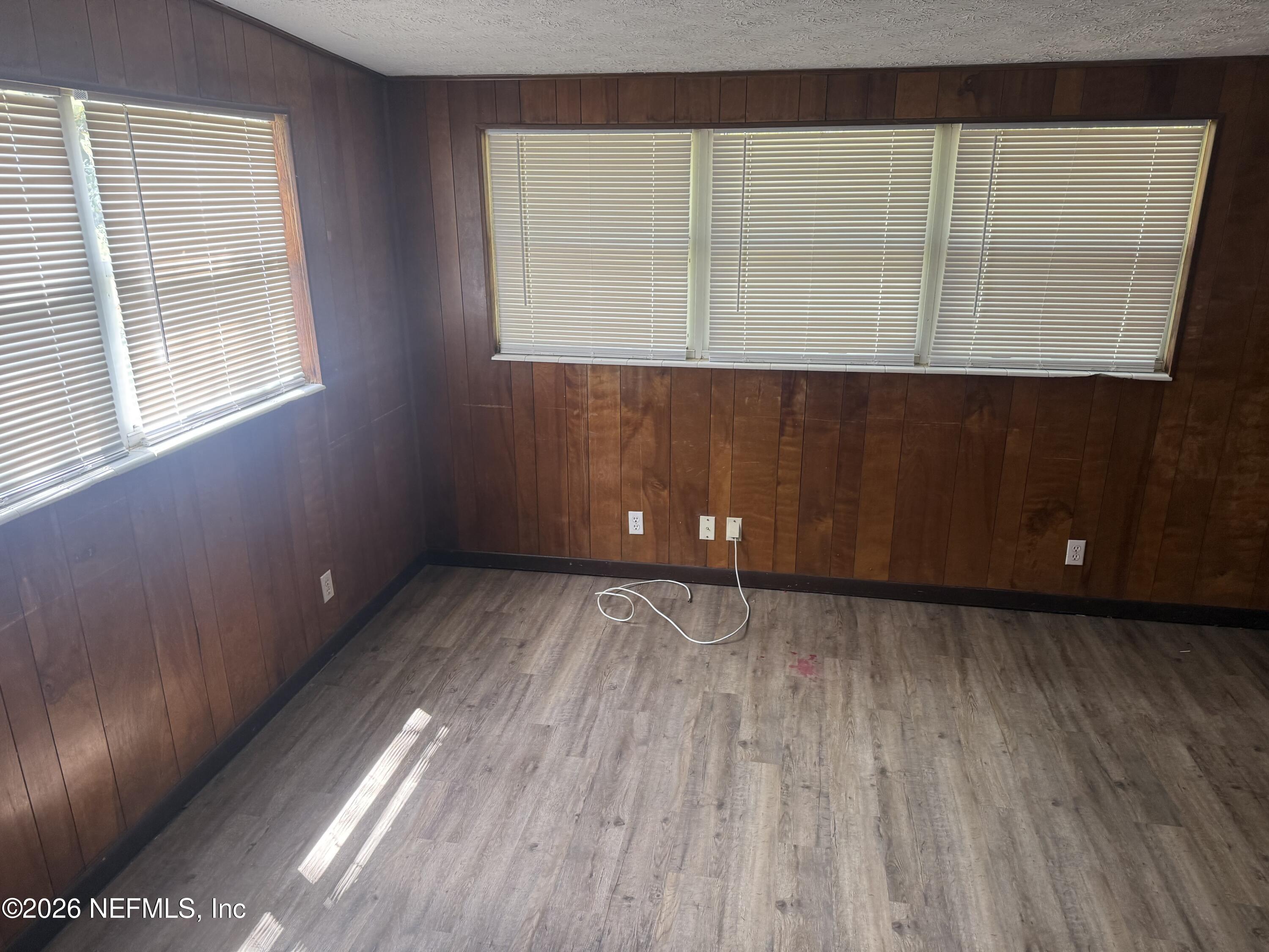 2334 Rogero Road Jacksonville, FL 32211 - Photo 6 of 17 bonus room