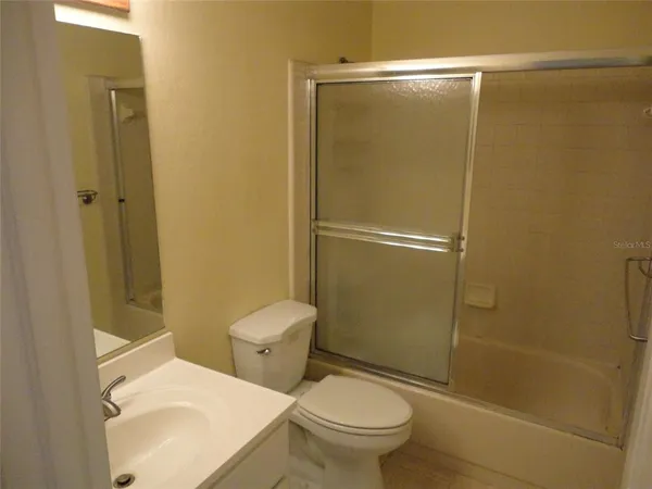 $1,400 | 5707 Southwest 10th Place, Gainesville, FL 32607