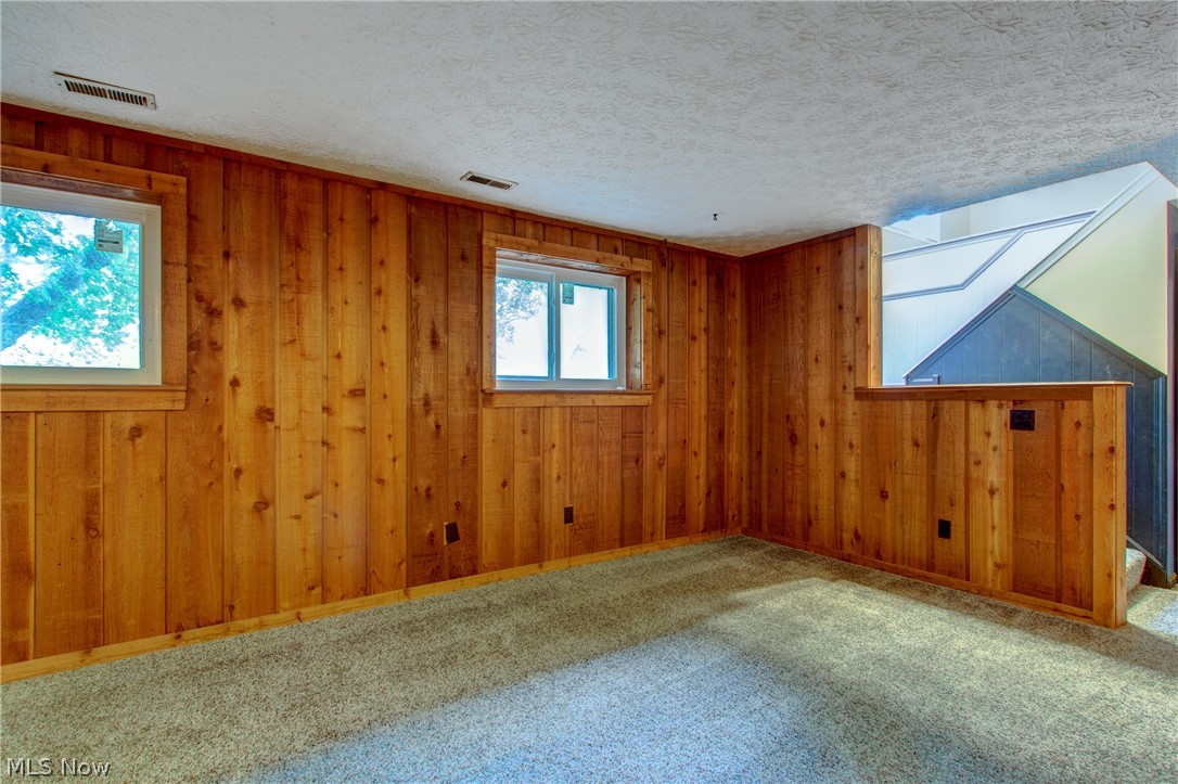 7023 Hopkins Road Mentor, OH 44060 - Photo 20 of 25