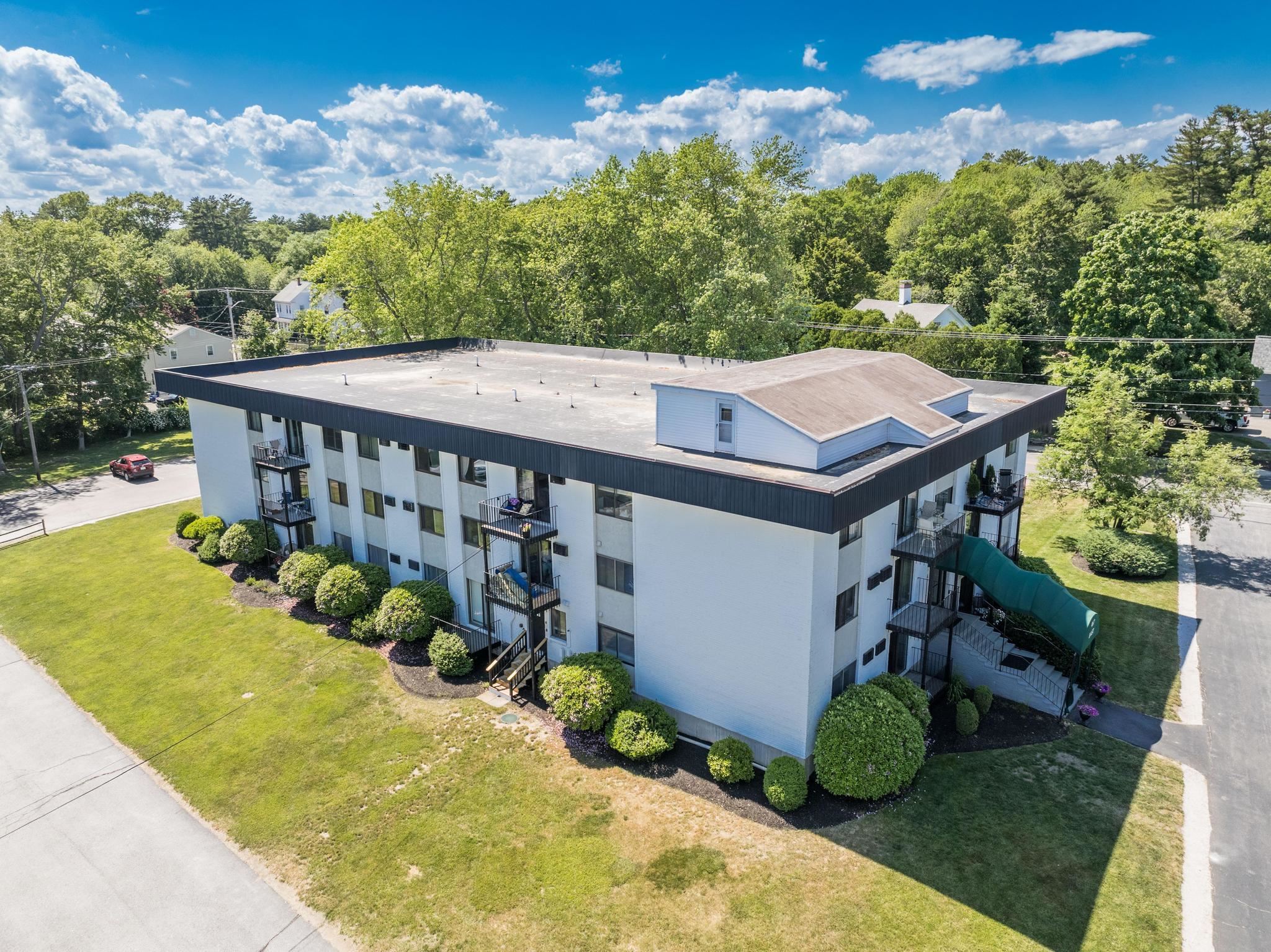467 High Street, Unit 14 Hampton, NH 03842 - Photo 27 of 39