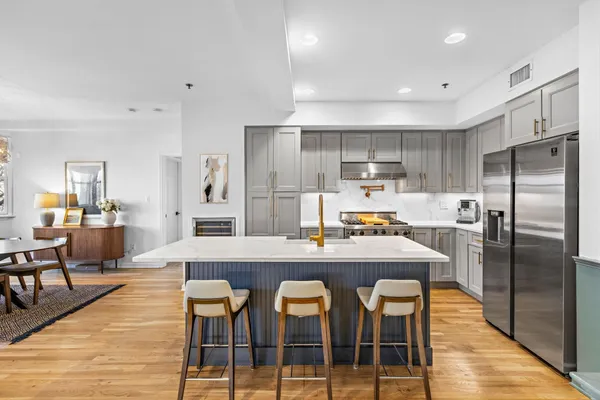 $1,599,000 | 94 Clinton Street, Unit 3C, Hoboken, NJ 07030