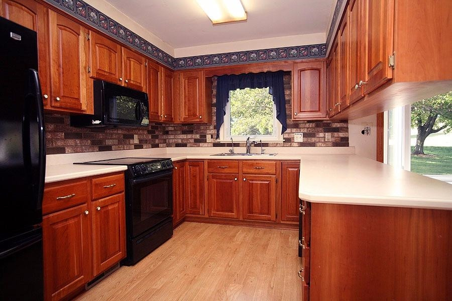19839 Ivey Road Chelsea, MI 48118 - Photo 3 of 10 Photo 3