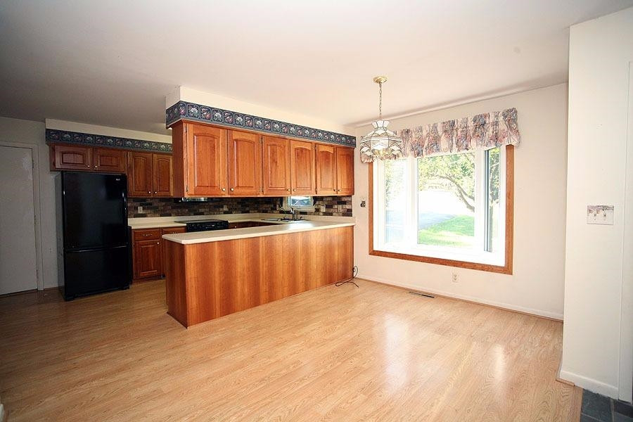 19839 Ivey Road Chelsea, MI 48118 - Photo 4 of 10 Photo 4