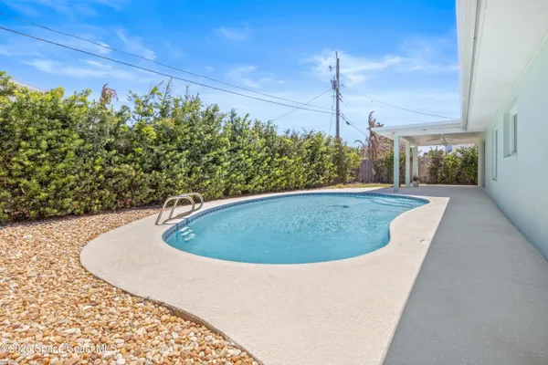 $3,800 | 537 Royal Palm Boulevard, Satellite Beach, FL 32937