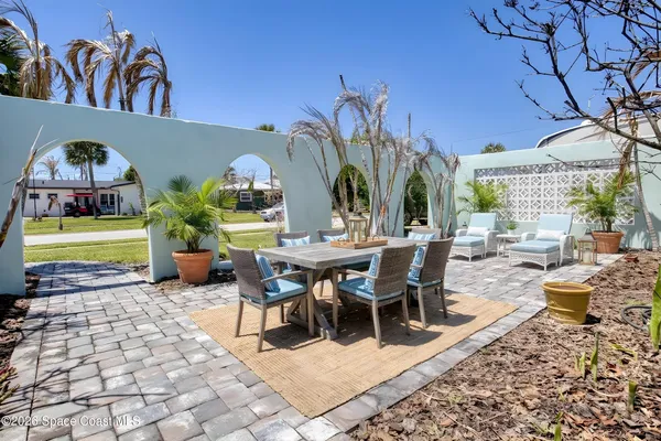 $3,800 | 537 Royal Palm Boulevard, Satellite Beach, FL 32937