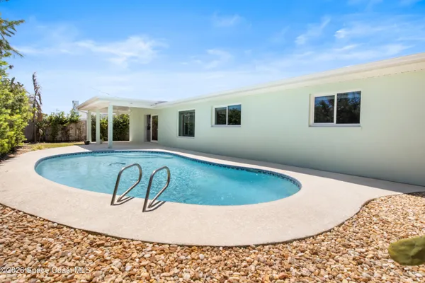 $3,800 | 537 Royal Palm Boulevard, Satellite Beach, FL 32937