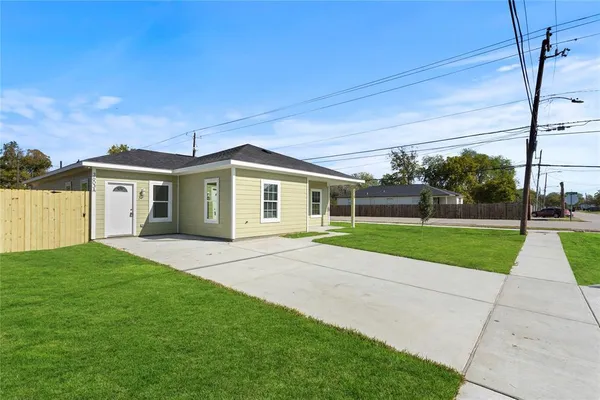 $1,400 | 3603 Fidelity Street, Unit A, Houston, TX 77029
