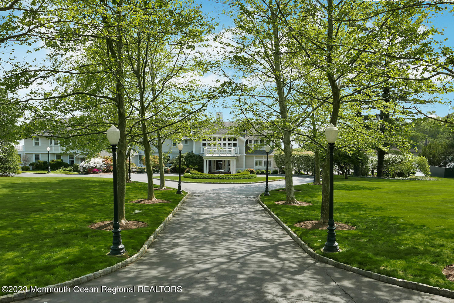 700 Navesink River Road Middletown, NJ 07701 - Photo 2 of 33 700 Navesink River Rd IN-large-106-104-