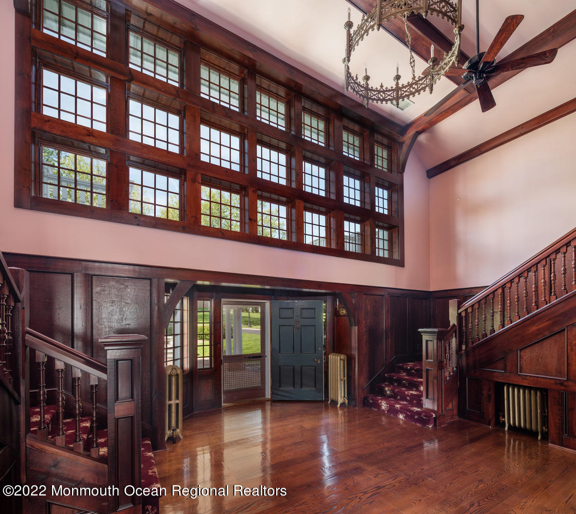 700 Navesink River Road Middletown, NJ 07701 - Photo 26 of 33 Entry Foyer
