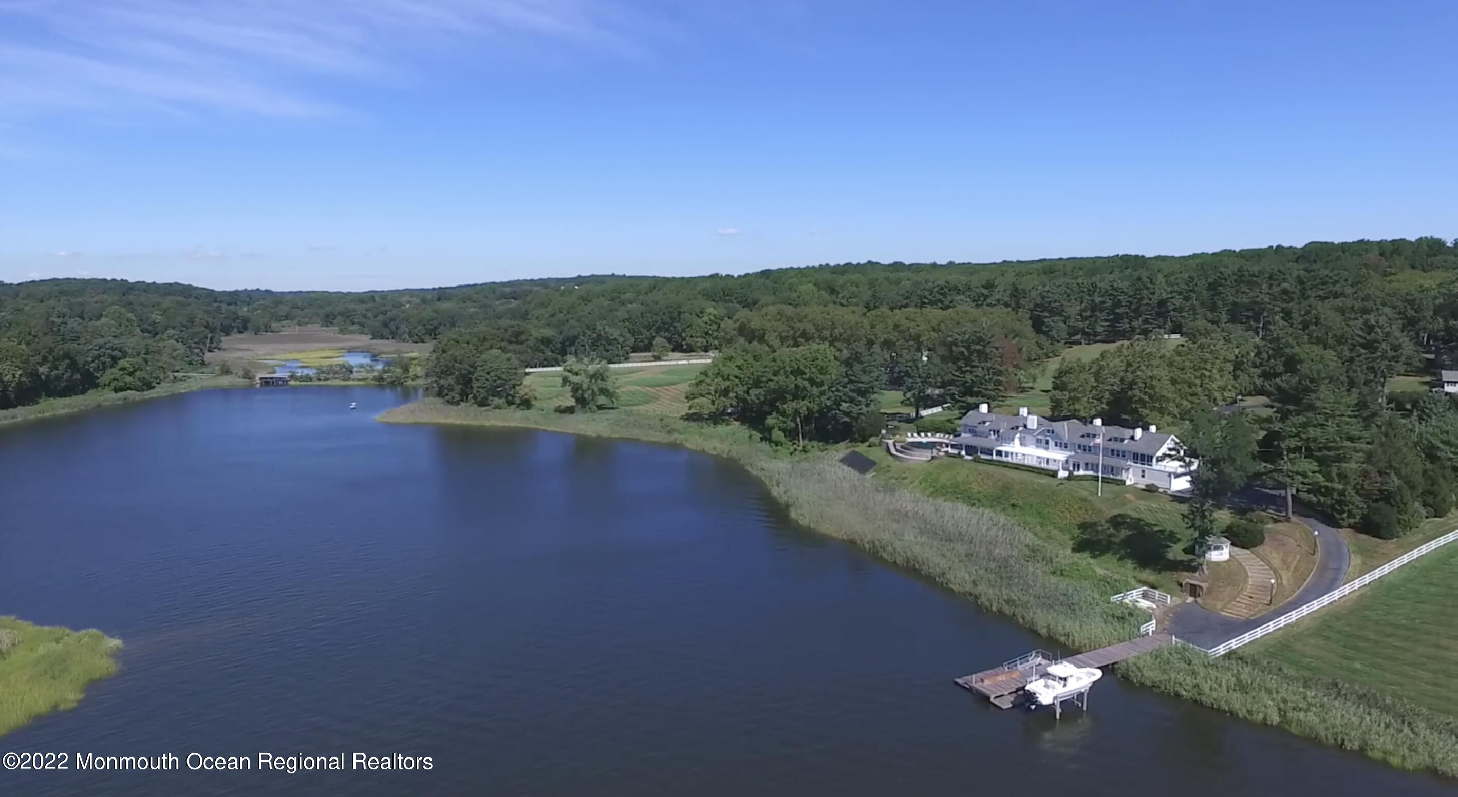 700 Navesink River Road Middletown, NJ 07701 - Photo 4 of 33 Aerial