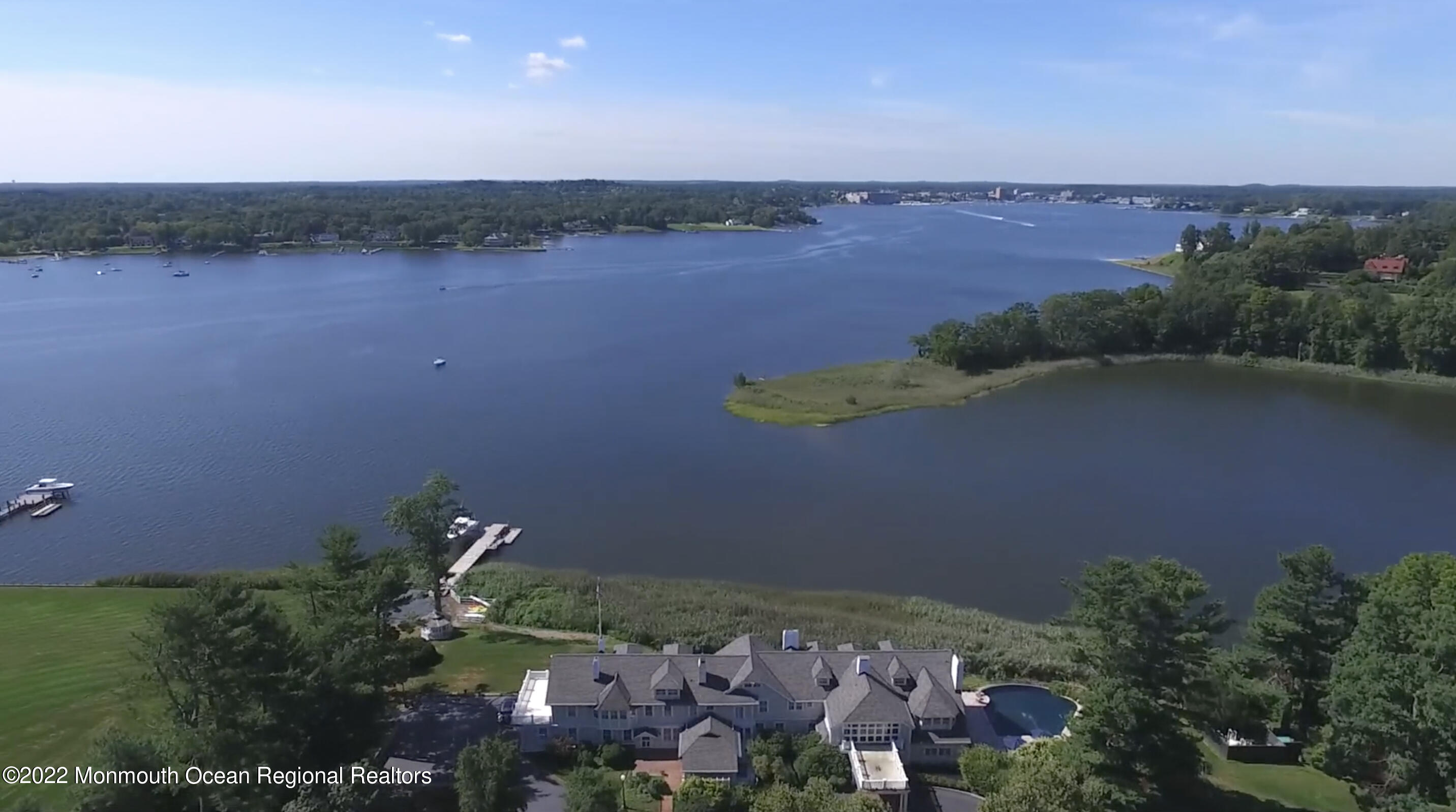 700 Navesink River Road Middletown, NJ 07701 - Photo 5 of 33 Aerial