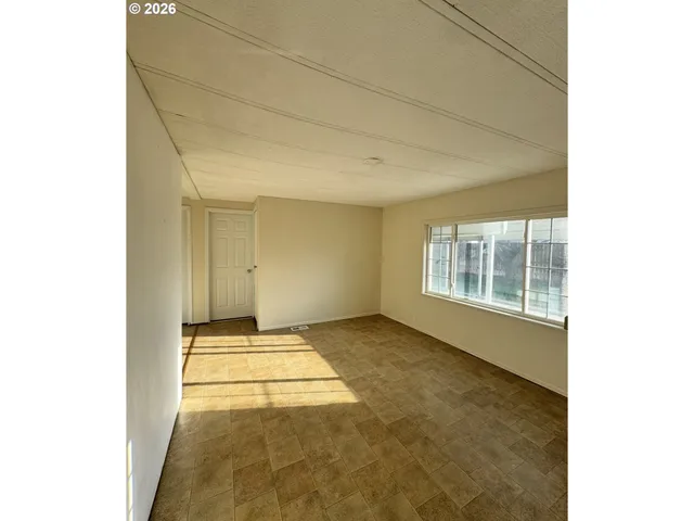 $299,000 | 74593 Depot Lane, Irrigon, OR 97844