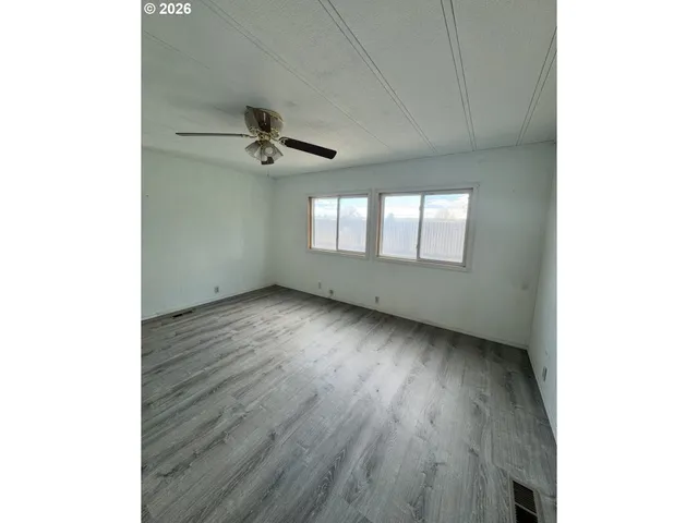 $299,000 | 74593 Depot Lane, Irrigon, OR 97844