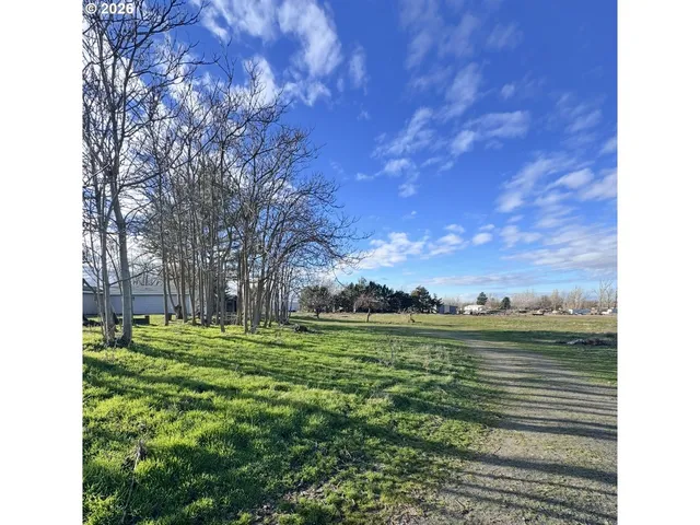 $299,000 | 74593 Depot Lane, Irrigon, OR 97844