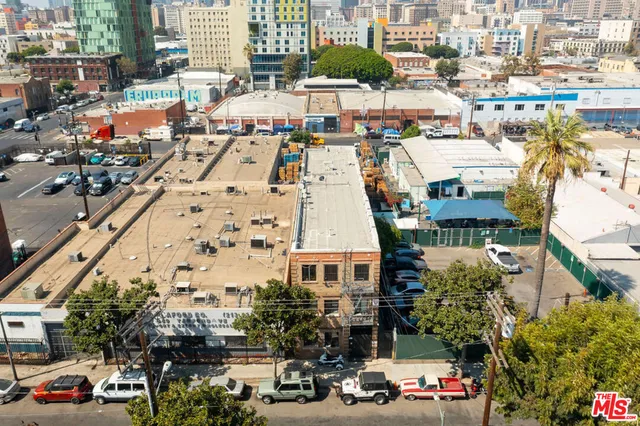 a picture of houses with outdoor space