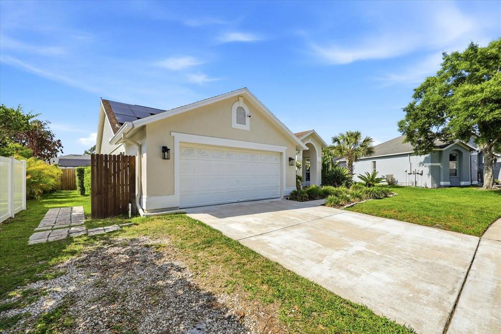 28334 Openfield Loop Wesley Chapel, FL 33543 - Photo 5 of 55 Gallery Image 5