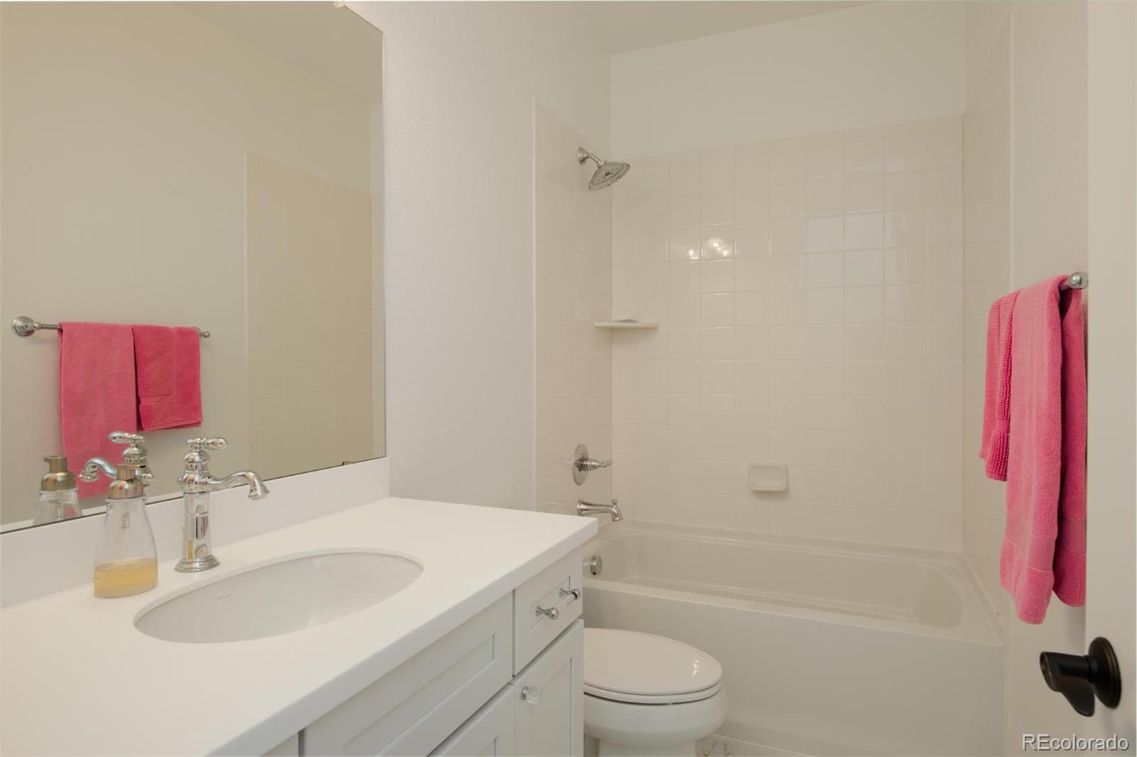 10850 Greycliffe Way Highlands Ranch, CO 80126 - Photo 22 of 35 Gallery Image 22