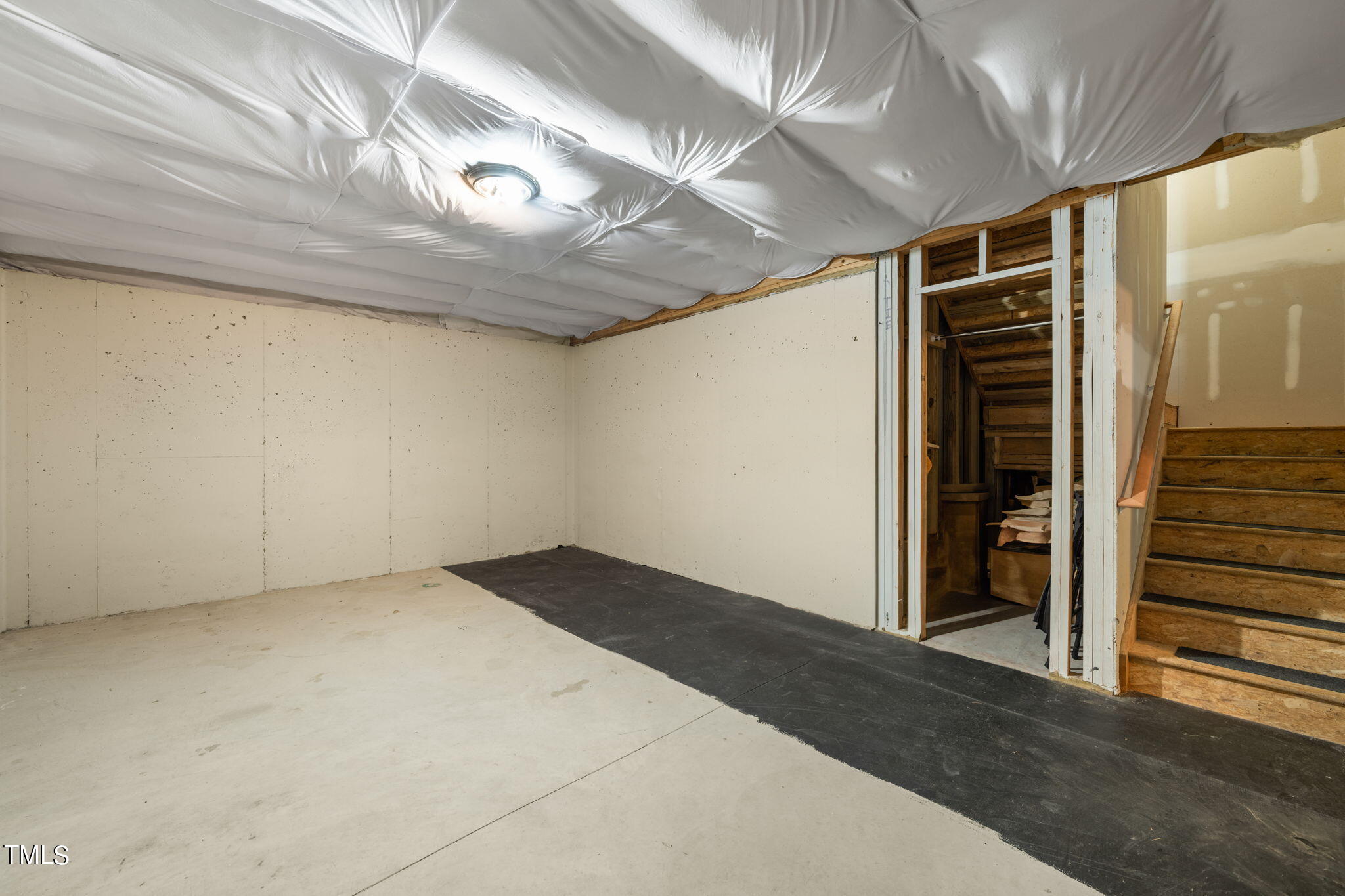 4040 Wester Road Raleigh, NC 27604 - Photo 31 of 35 Basement