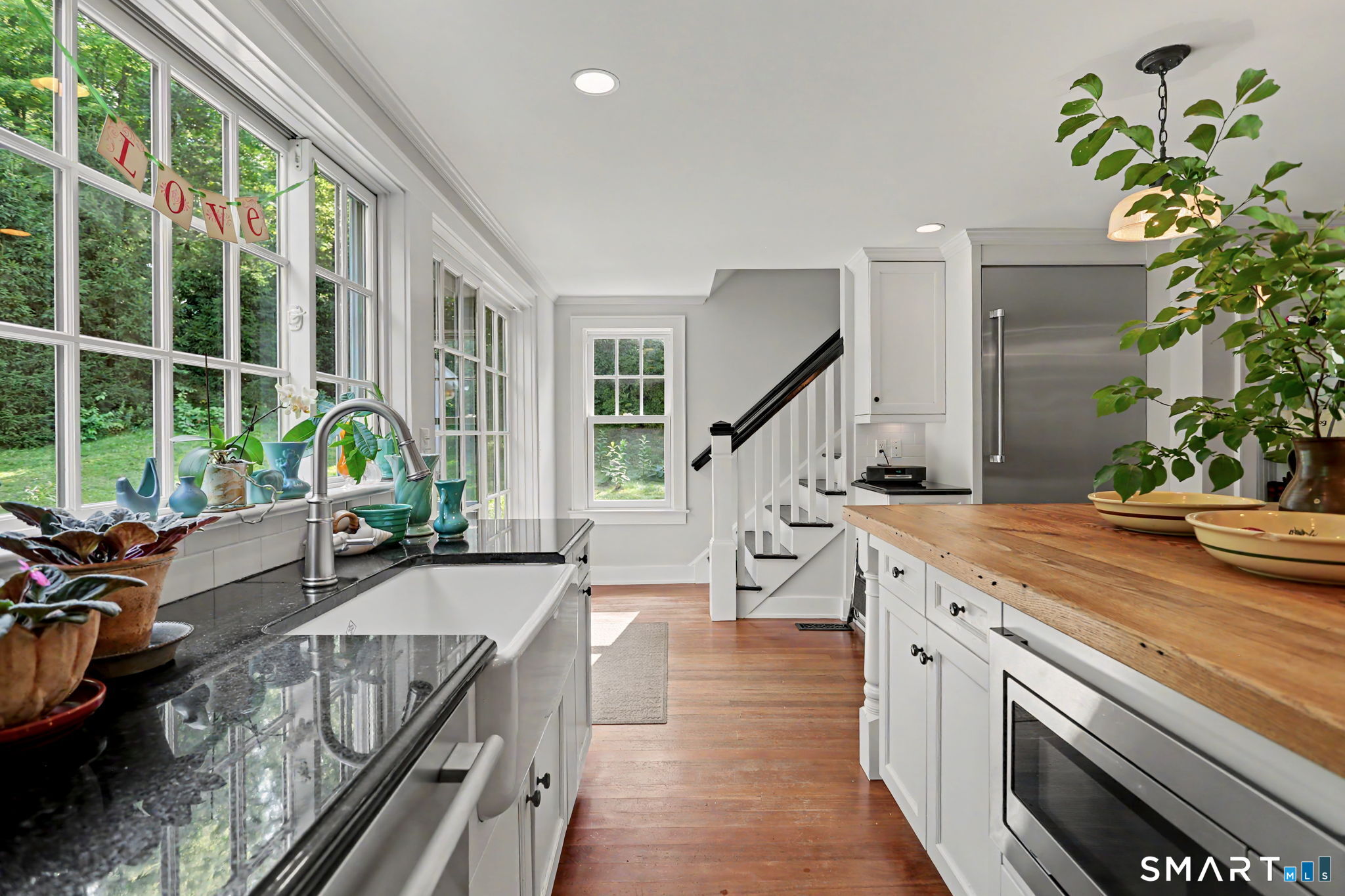 206 Mountain Road Wilton, CT 06897 - Photo 16 of 40 Gallery Image 16