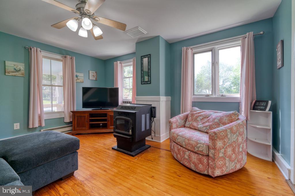 4992 Skinners Neck Road Rock Hall, MD 21661 - Photo 8 of 30 Gallery Image 8