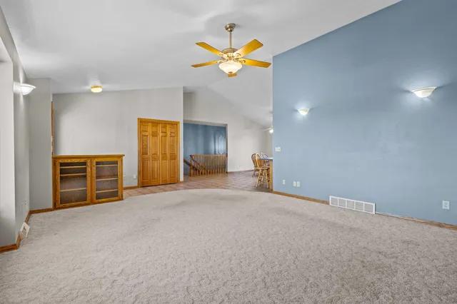 $549,900 | W1878 Hillside Drive, Pulaski, WI 54162