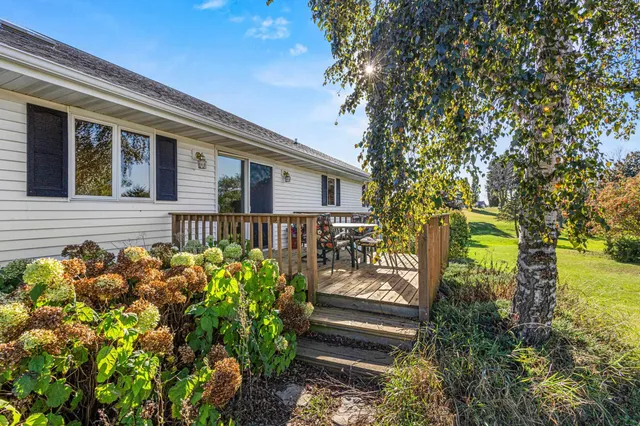 $549,900 | W1878 Hillside Drive, Pulaski, WI 54162