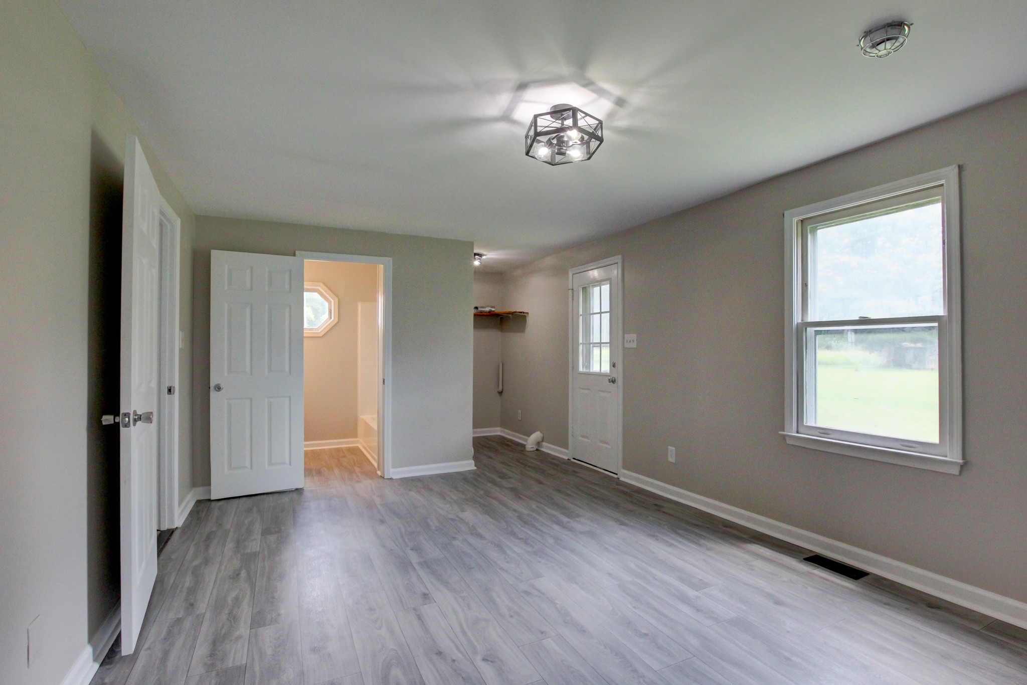 1375 Moss Road Clarksville, TN 37043 - Photo 29 of 72 Gallery Image 29