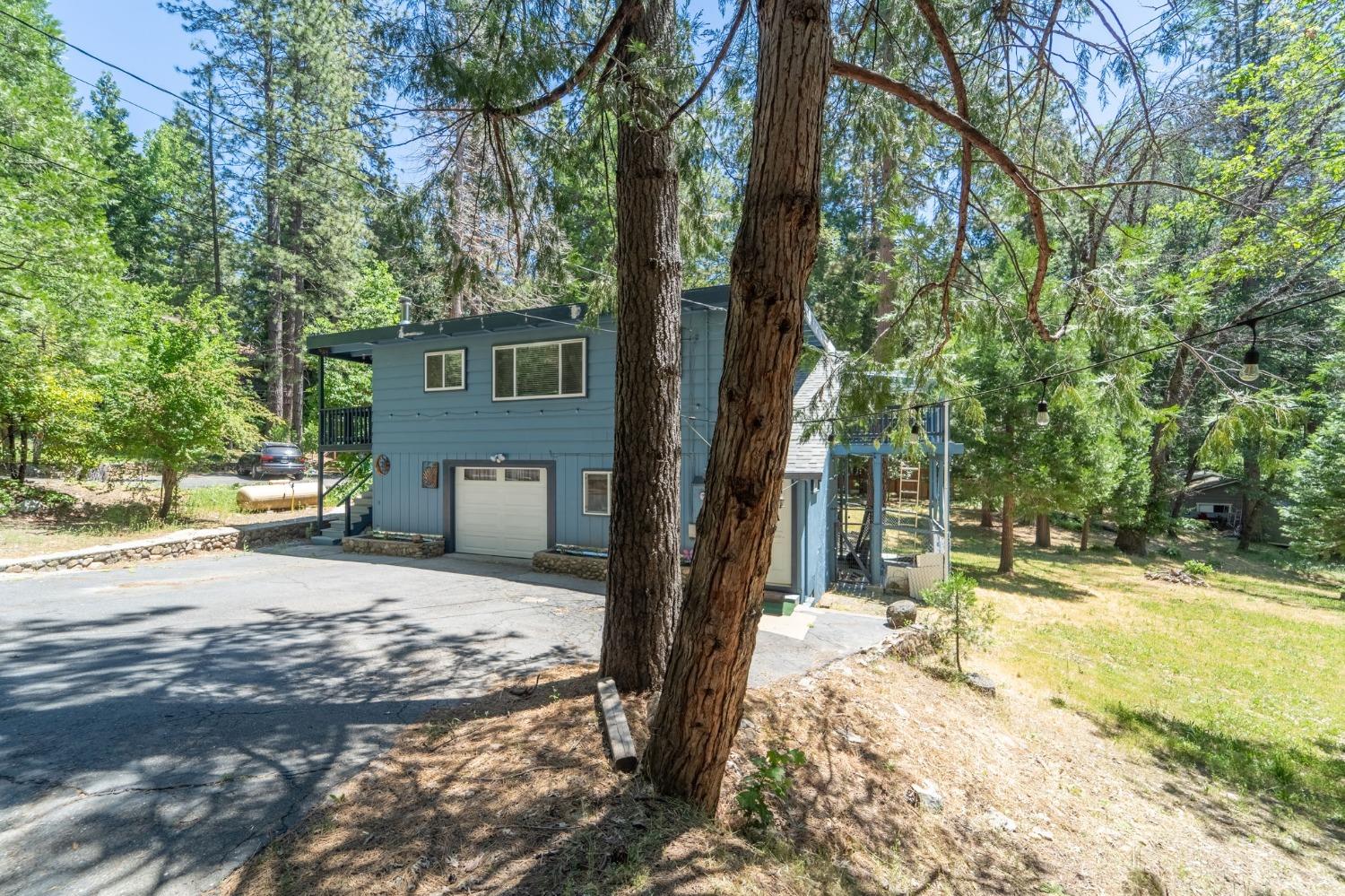 22523 Tuolumne Rd North  