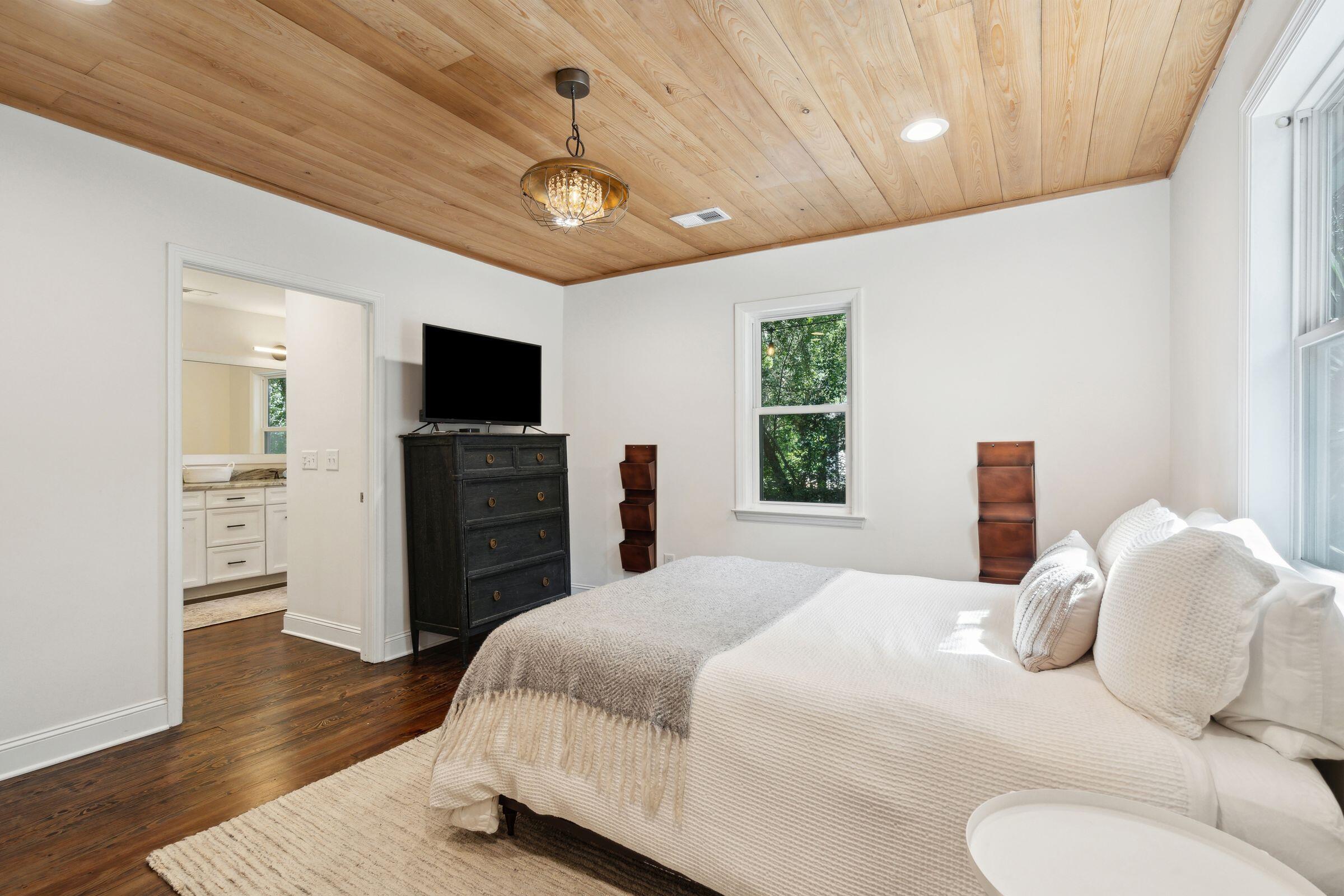 1138 East And West Road Charleston, SC 29412 - Photo 30 of 67 1138E&WRd-KeenEyeMarketing-031