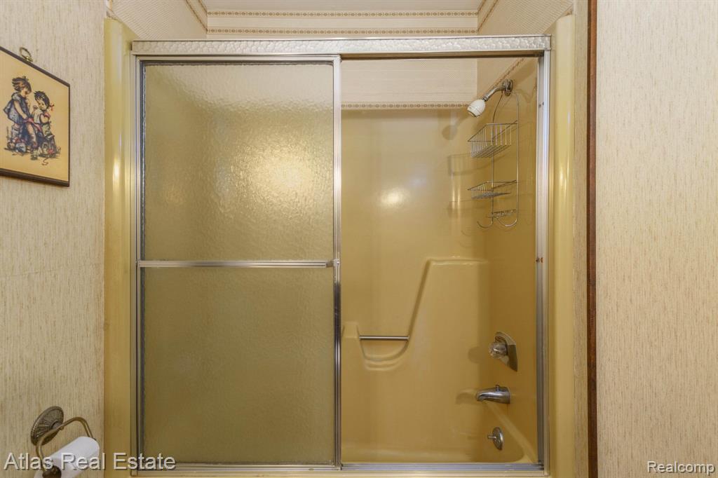 3141 West Lake Road Clio, MI 48420 - Photo 38 of 50