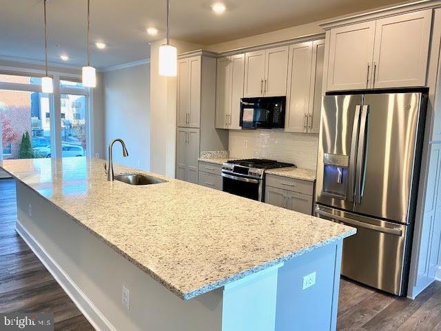 22538 Foundation Drive Ashburn, VA 20148 - Photo 8 of 33 Stainless Steel Appliances