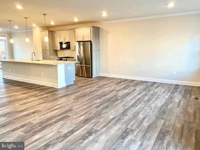 22538 Foundation Drive Ashburn, VA 20148 - Photo 10 of 33 Spacious Great Room