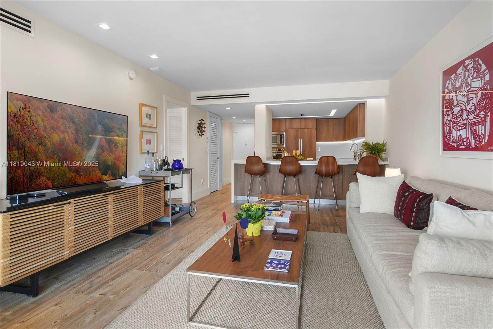 1450 Lincoln Road, Unit 809 Miami Beach, FL 33139 - Photo 12 of 28