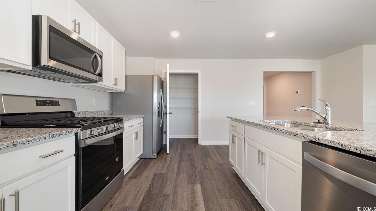 6044 Fuller Rdg Court Conway, SC 29526 - Photo 5 of 24 Gallery Image 5