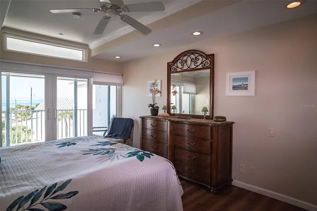 $698,000 | 2255 North Beach Road, Unit 9, Englewood, FL 34223