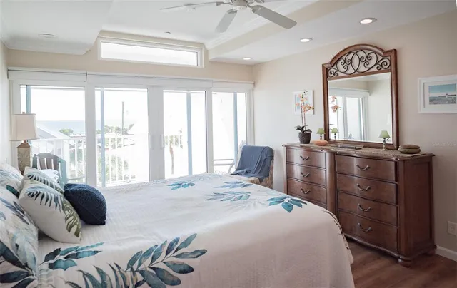 $698,000 | 2255 North Beach Road, Unit 9, Englewood, FL 34223