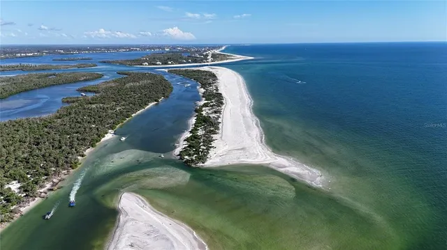 $698,000 | 2255 North Beach Road, Unit 9, Englewood, FL 34223