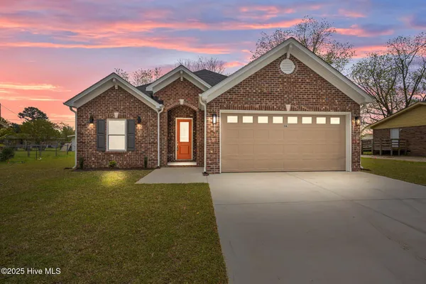 $290,000 | 316 Allen Drive, Ayden, NC 28513