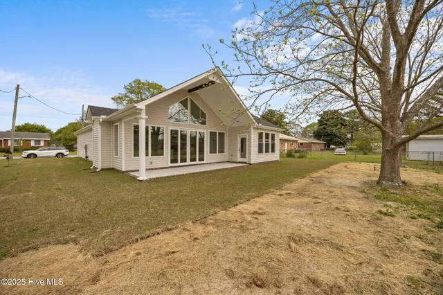 $290,000 | 316 Allen Drive, Ayden, NC 28513