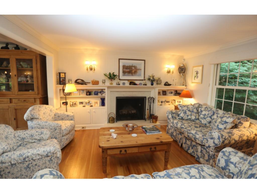 196 Garnet Hill Road Sunapee, NH 03782 - Photo 6 of 22