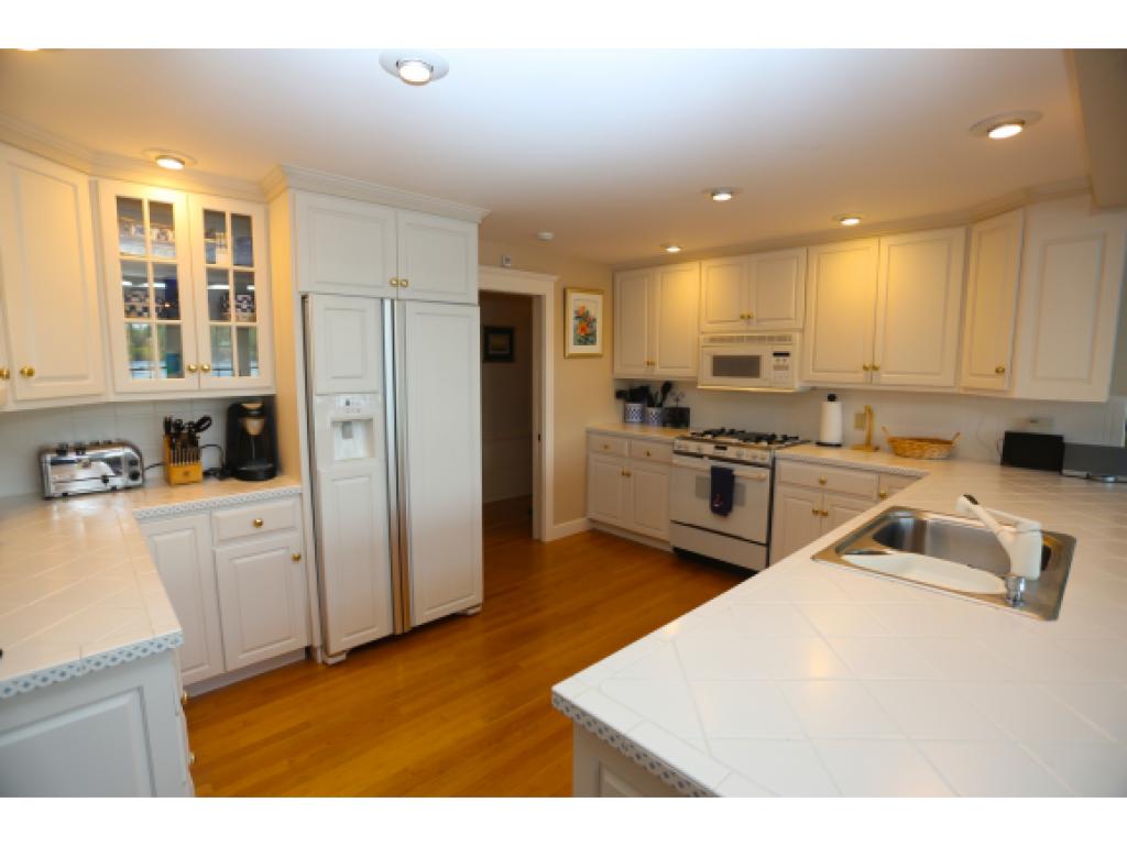 196 Garnet Hill Road Sunapee, NH 03782 - Photo 9 of 22