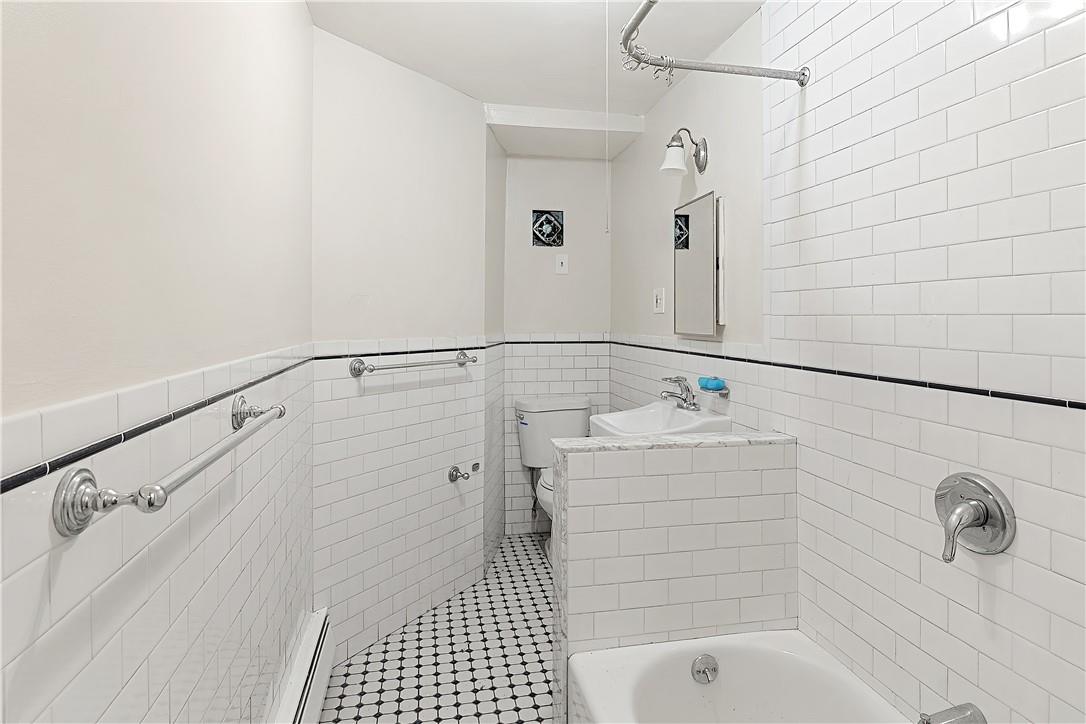 3121 Corlear Avenue Bronx, NY 10463 - Photo 14 of 28 one bed room full bath