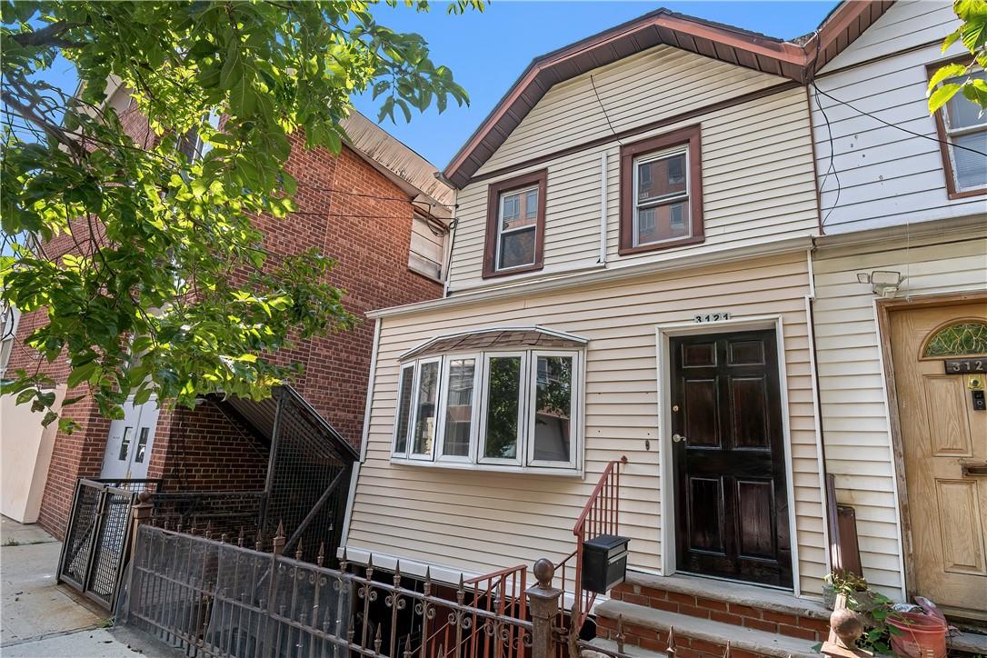3121 Corlear Avenue Bronx, NY 10463 - Photo 27 of 28 front of house