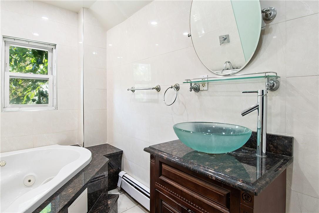 3121 Corlear Avenue Bronx, NY 10463 - Photo 8 of 28